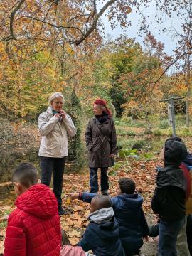 en workshop exploration de la mare avec Hélène Courvoisier